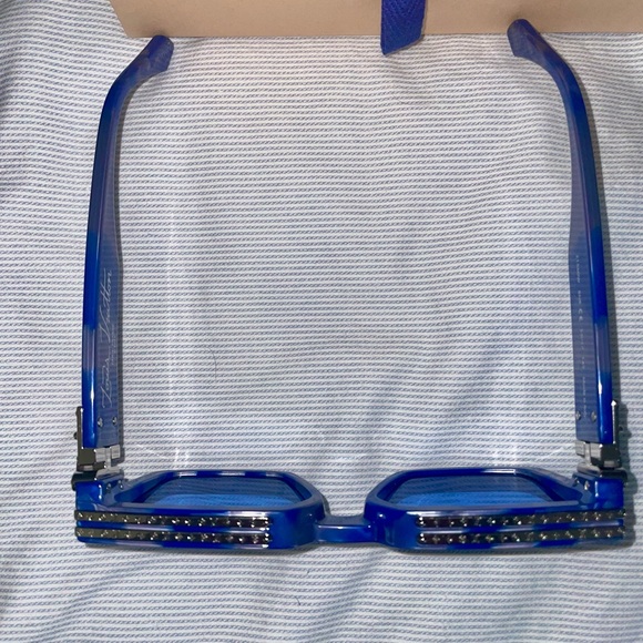 Louis Vuitton Millionaires Sunglasses - Picture 3 of 8